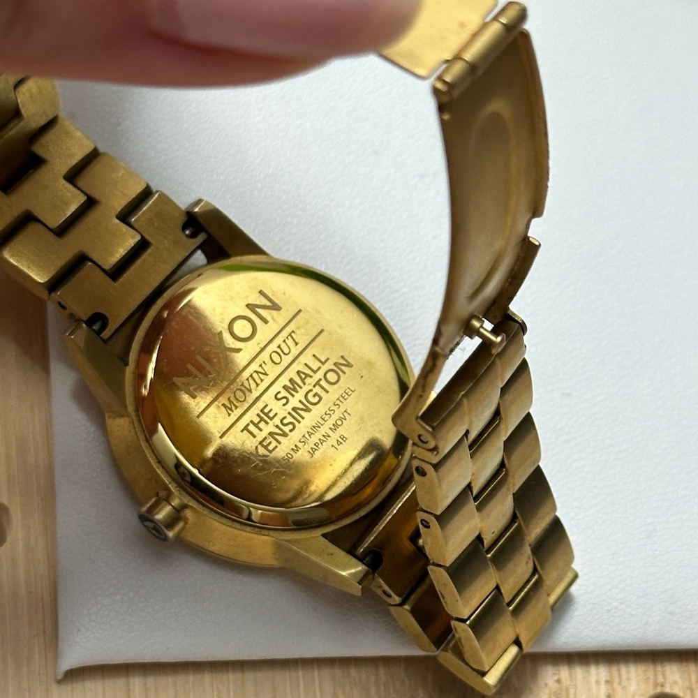 Gold tone women’s Nixon Kensington watch - Picture 6 of 6